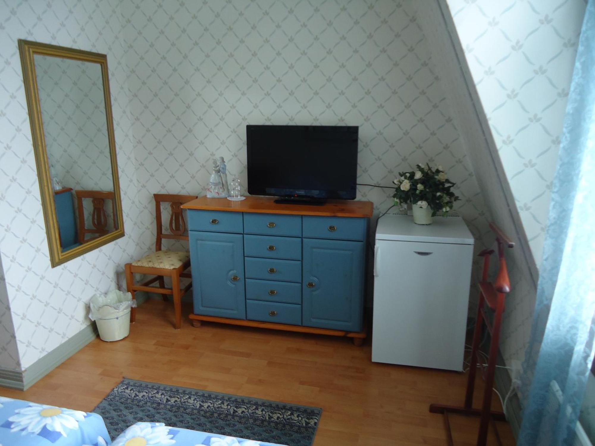 Maentyluodon Hotelli Pori Exterior foto